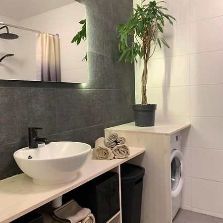 Apartment Riia Mnt 88 Pärnu Buitenkant foto